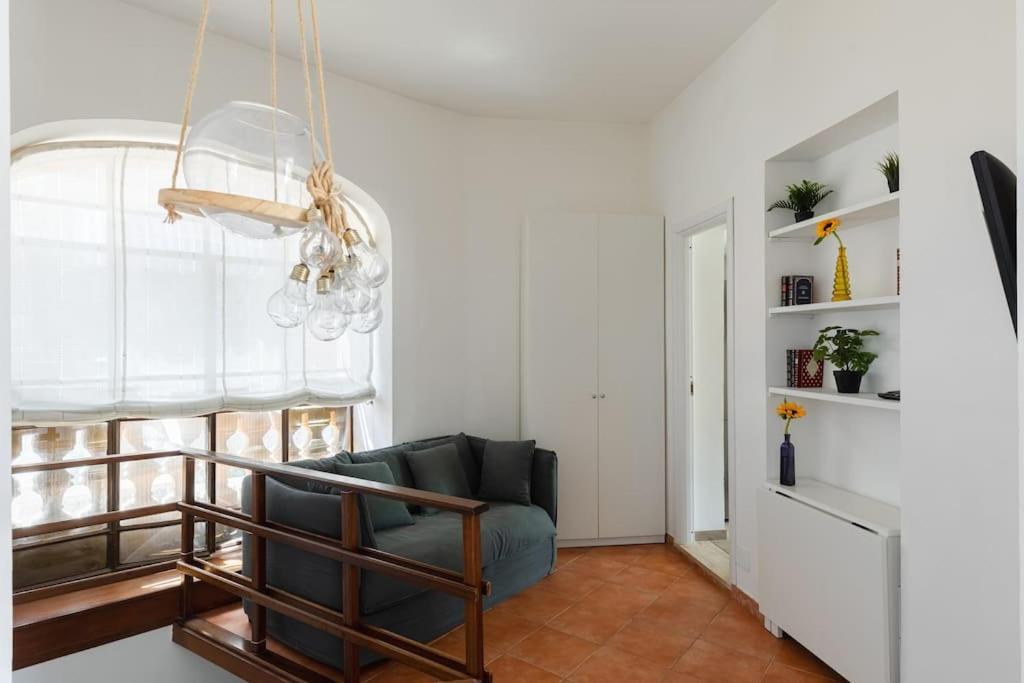 רומא Penthouse With Jacuzzi On Private Terrace In Trastevere מראה חיצוני תמונה