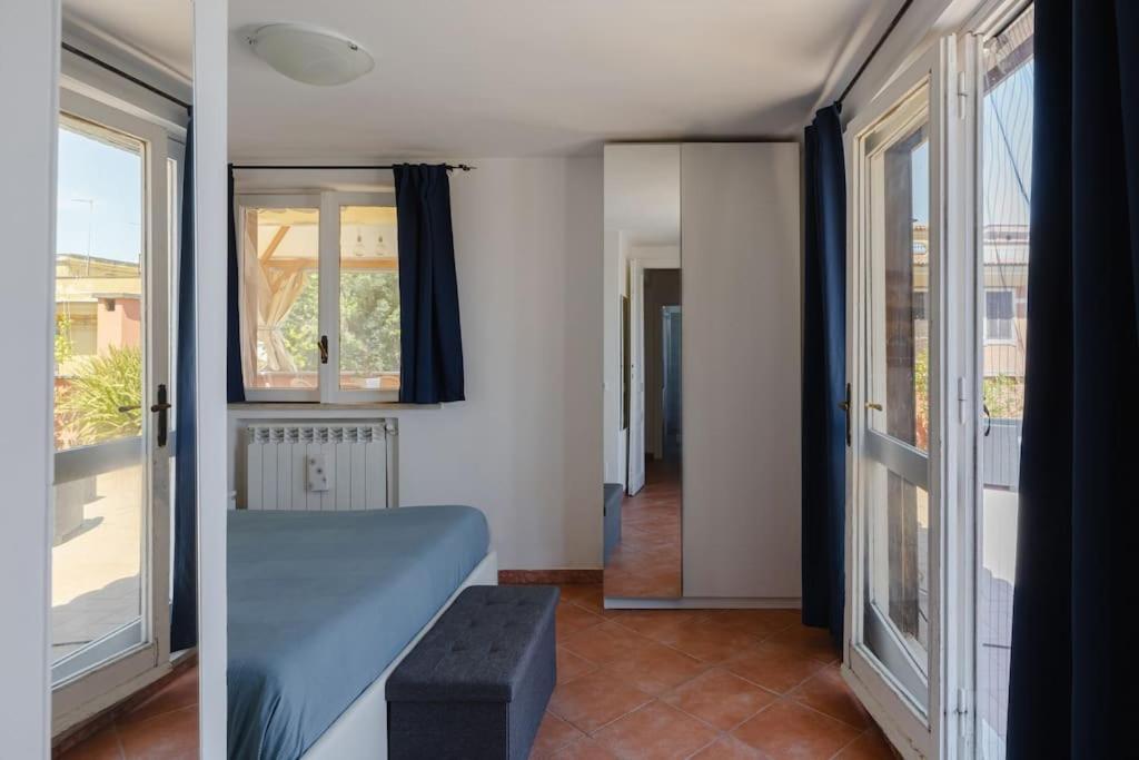 רומא Penthouse With Jacuzzi On Private Terrace In Trastevere מראה חיצוני תמונה