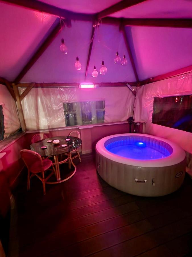 רומא Penthouse With Jacuzzi On Private Terrace In Trastevere מראה חיצוני תמונה